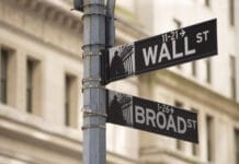 FLASH FRIDAY: Art Cashin – The Unshakable Pillar of Wall Street