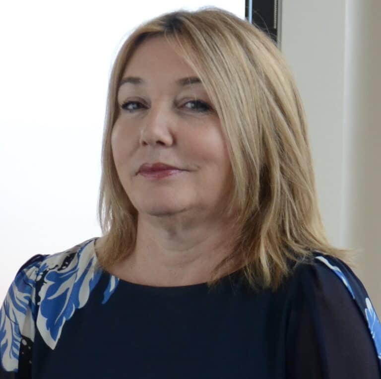 Fragmentation in Fixed Income Markets