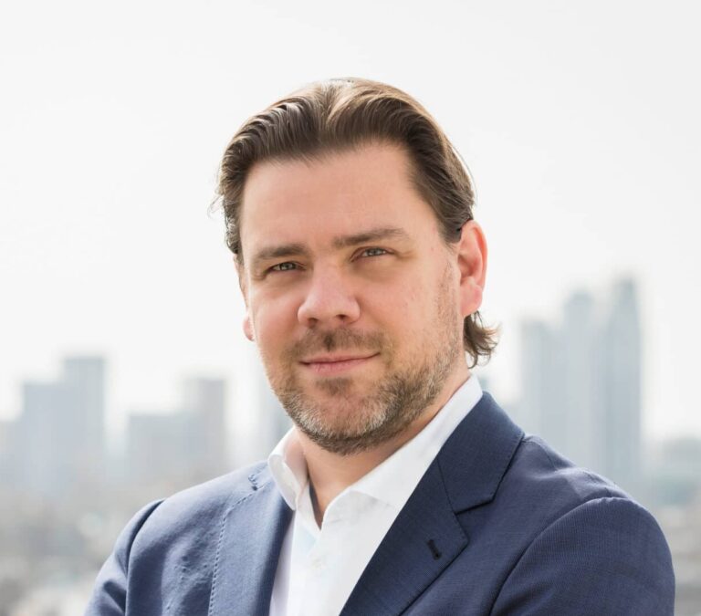 Peter Snasdell, Devexperts