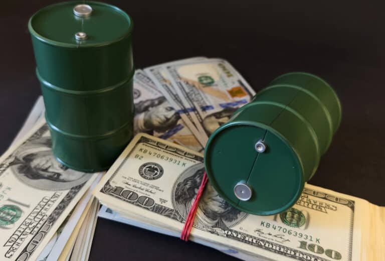 VOL REPORT: Volatilities Fall on Oil/Yield Reprieve as the S&P Rallies Into Earnings Season